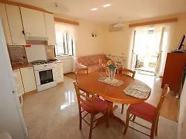 Krebelj Marija Hotel