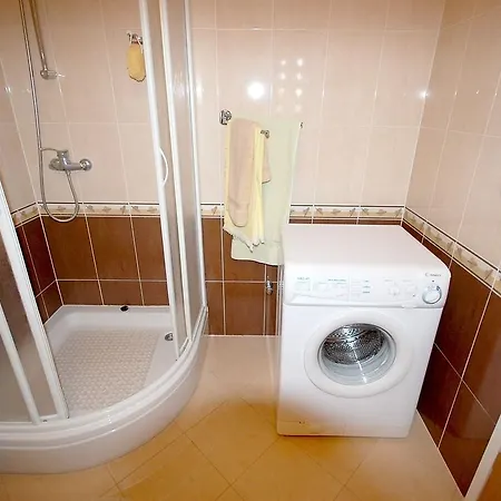 Krebelj Marija Hotel *